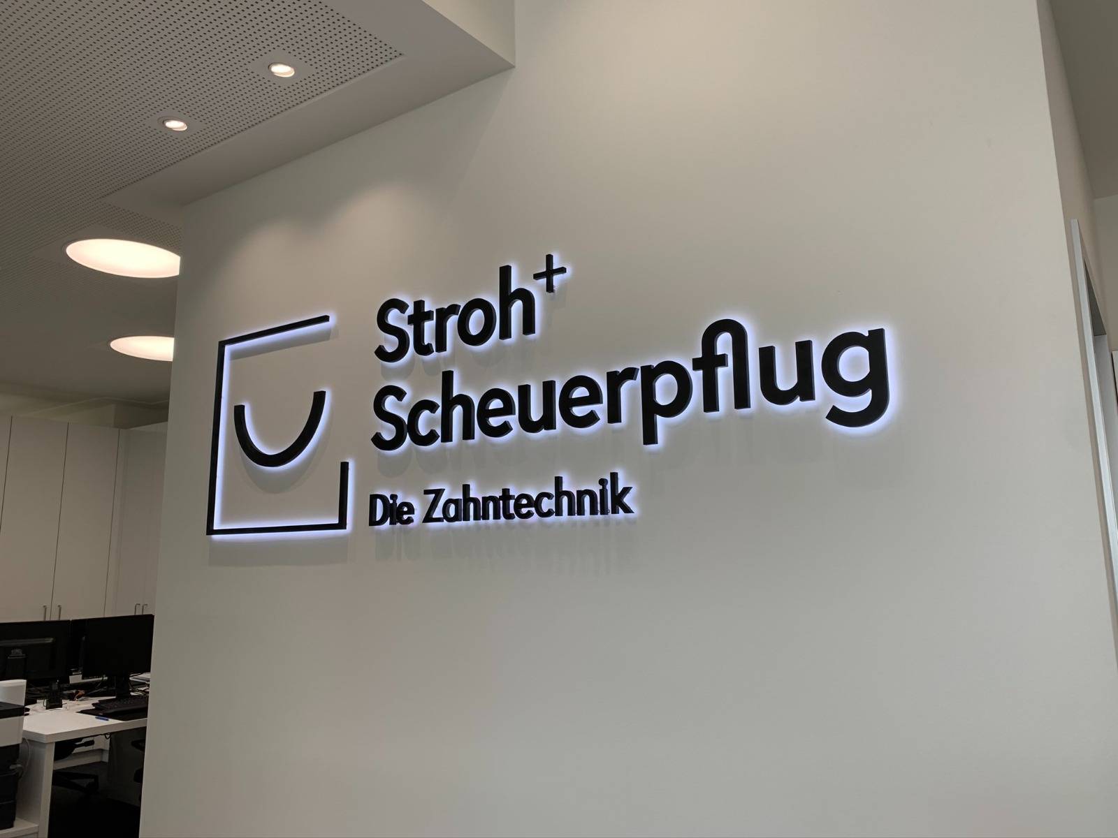 Stroh + Scheuerpflug