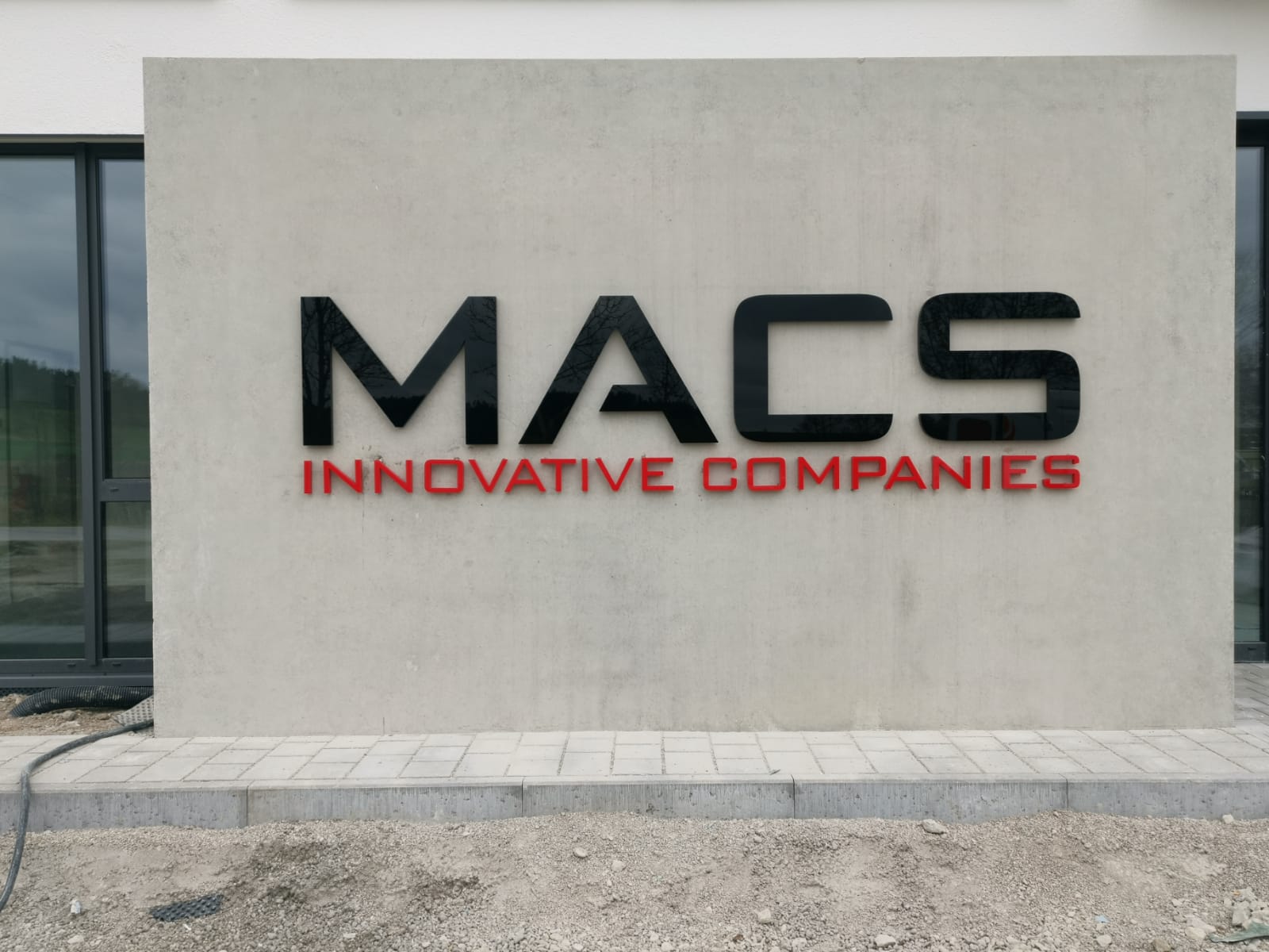 MACS